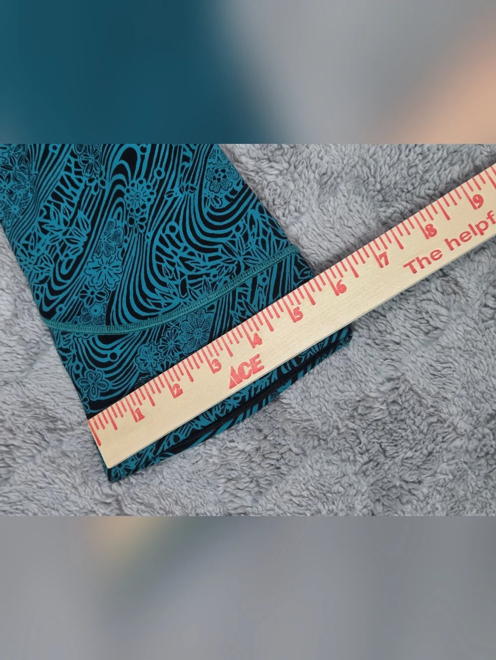 Lululemon Turquoise & Black Patterned Leggings Size 10 - Picture 4 of 9